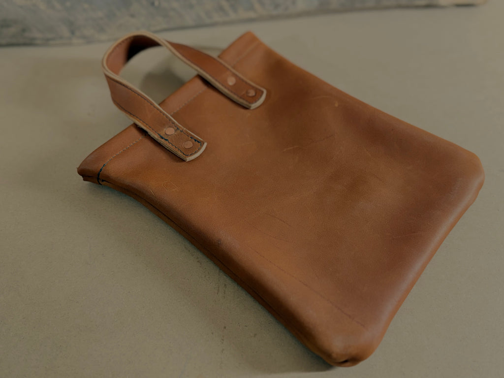 HANDMADE LEATHER AMMO BAG - LIGHT BROWN - GOOSE PATCH